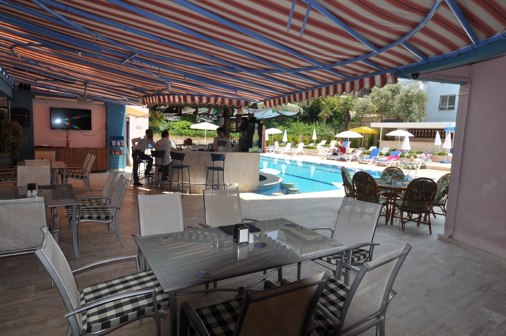 Tuntas Family 4* Kuşadası